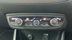 Vauxhall Crossland X 1.2T ecoTec [110] SE Nav 5dr [6 Speed] [S/S] Petrol Hatchback